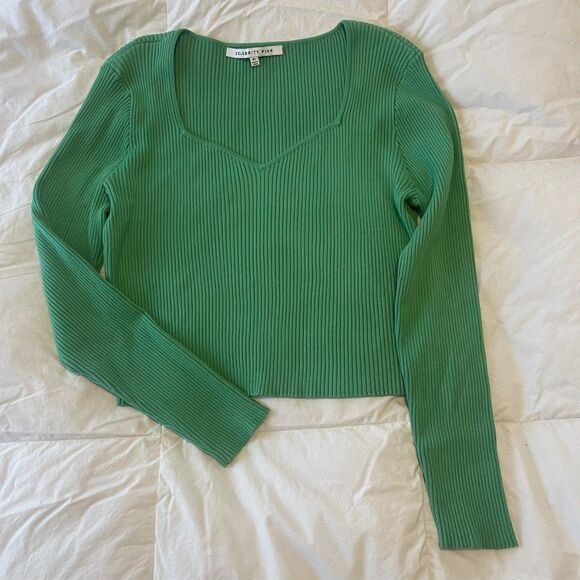 Celebrity Pink Tops - Ladies Celebrity Pink Ribbed Crop Top Long Sleeve Size XL Light Green Y2K Casual